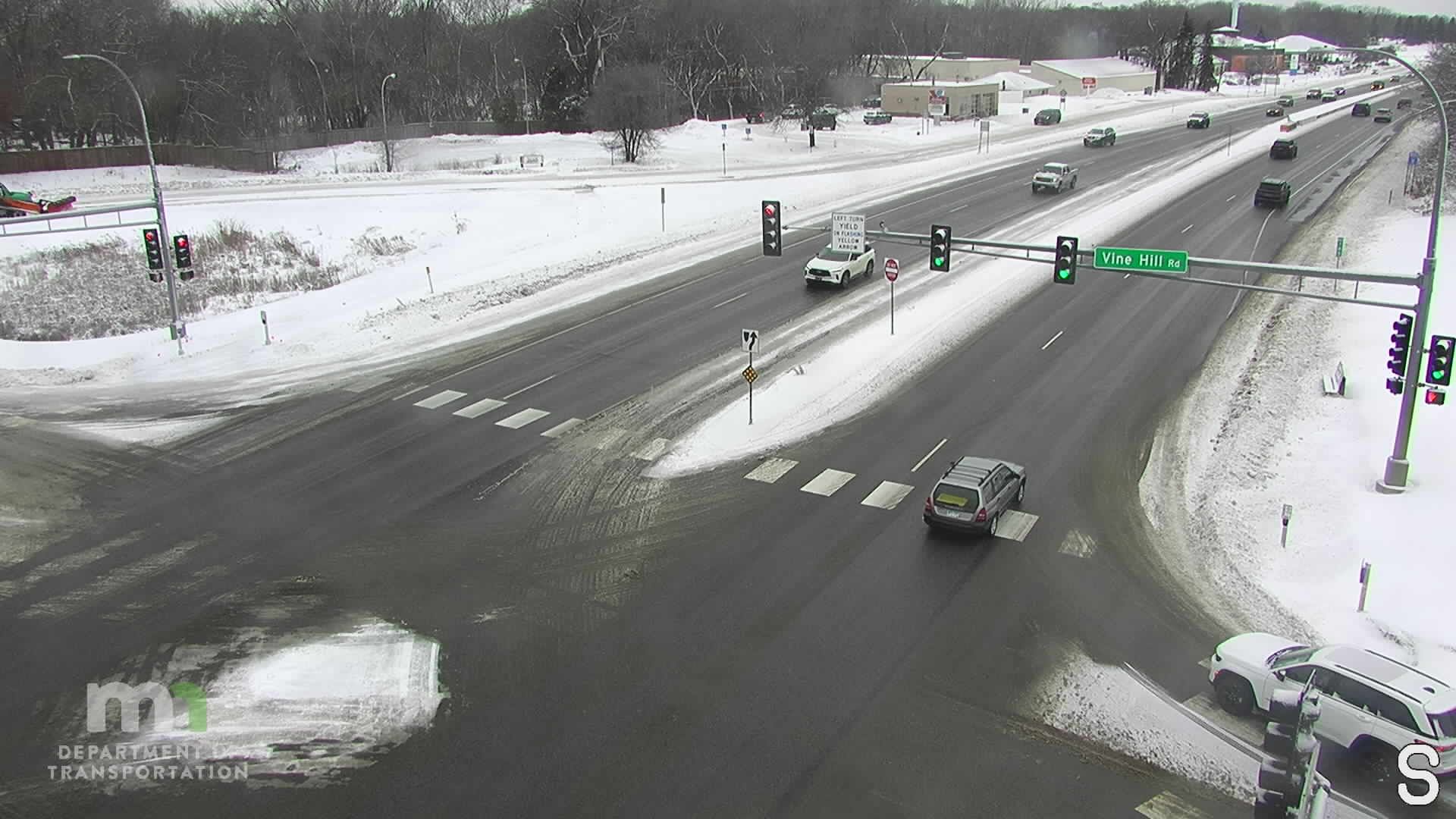 Traffic Cam Shorewood: MN 7: T.H.7 WB @ Vine Hill Rd