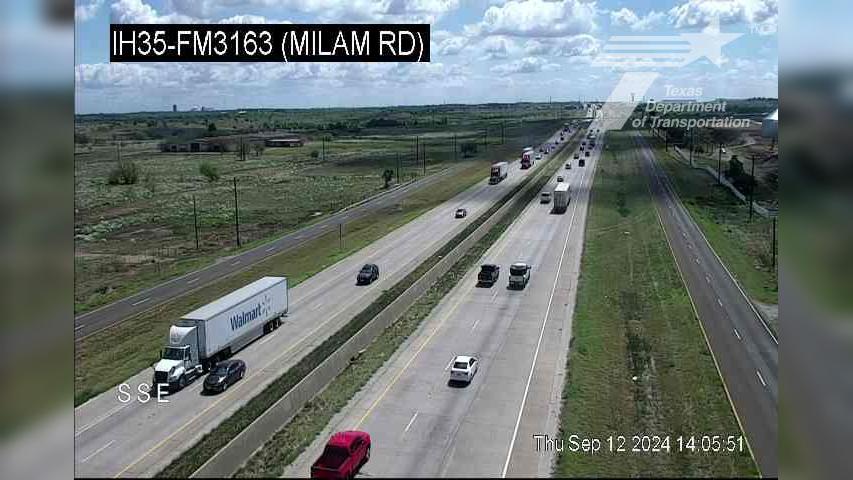 Traffic Cam Denton › North: I-35 @ FM3163 (Milam Rd)