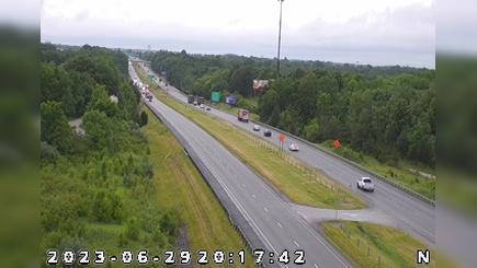 Traffic Cam Royalton: I-65: 1-065-127-8-1 HENDRICKS CO