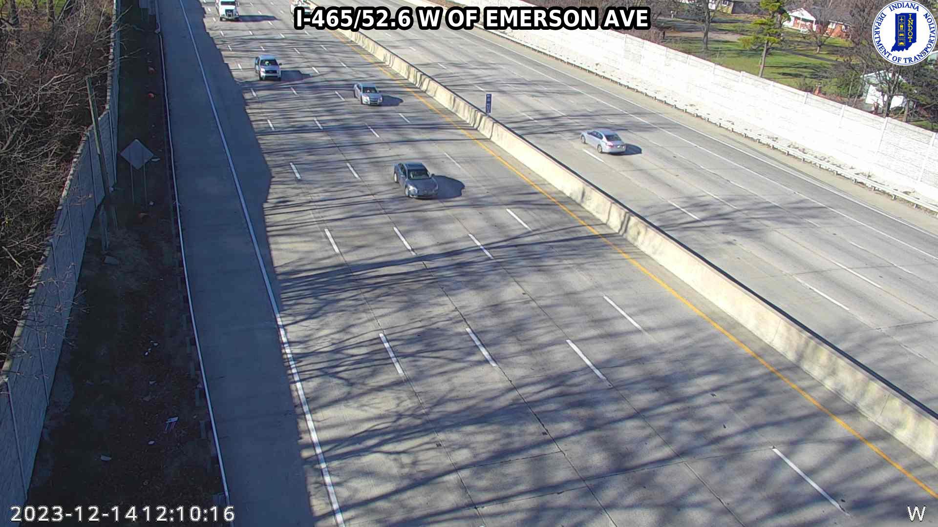 Traffic Cam Beech Grove: I-465: I-465/52.6 W OF EMERSON AVE