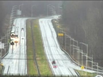 Traffic Cam Kensington › North: RT 9 North s/o Exit 34 (Rte 571)