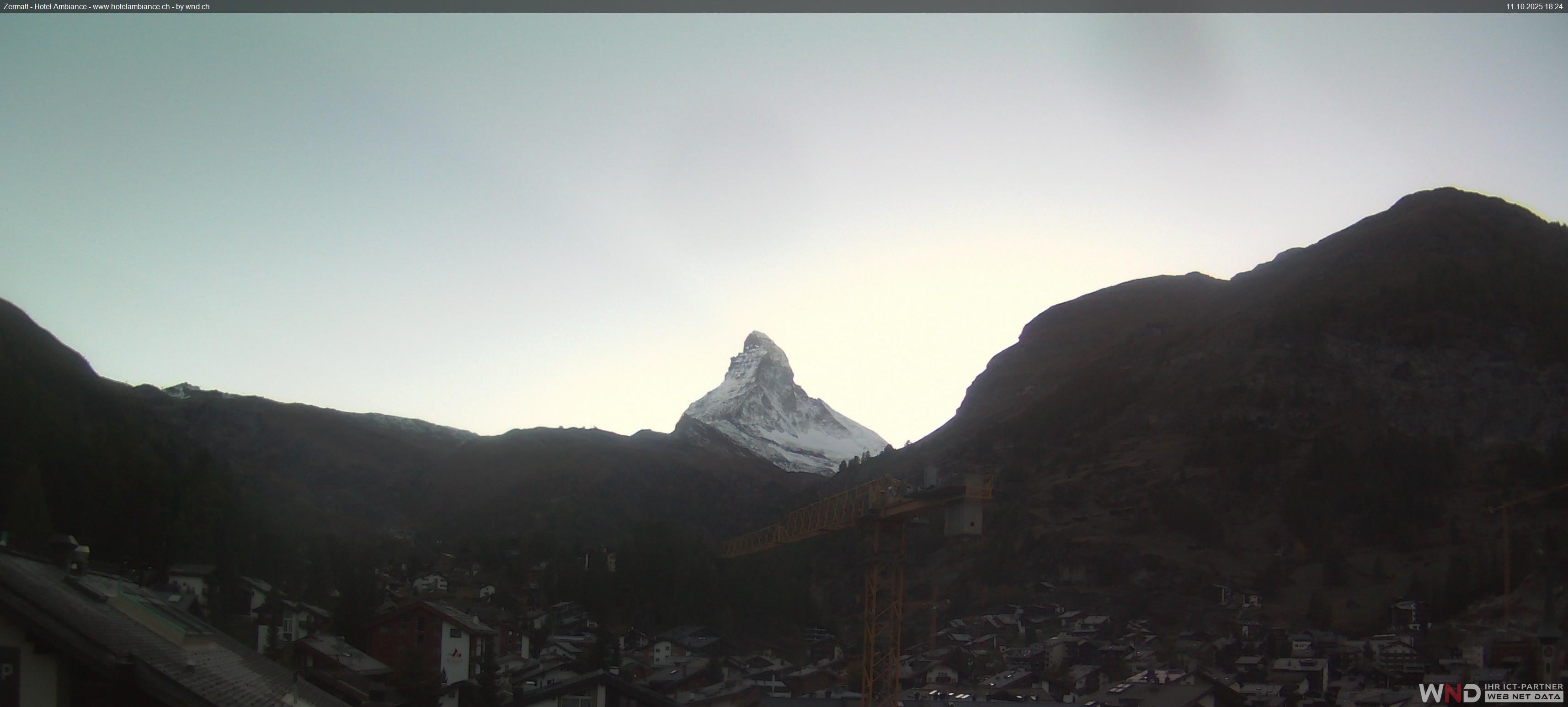 Zermatt: Blick auf das Matterhorn vom Balkon des Hotel Ambiance