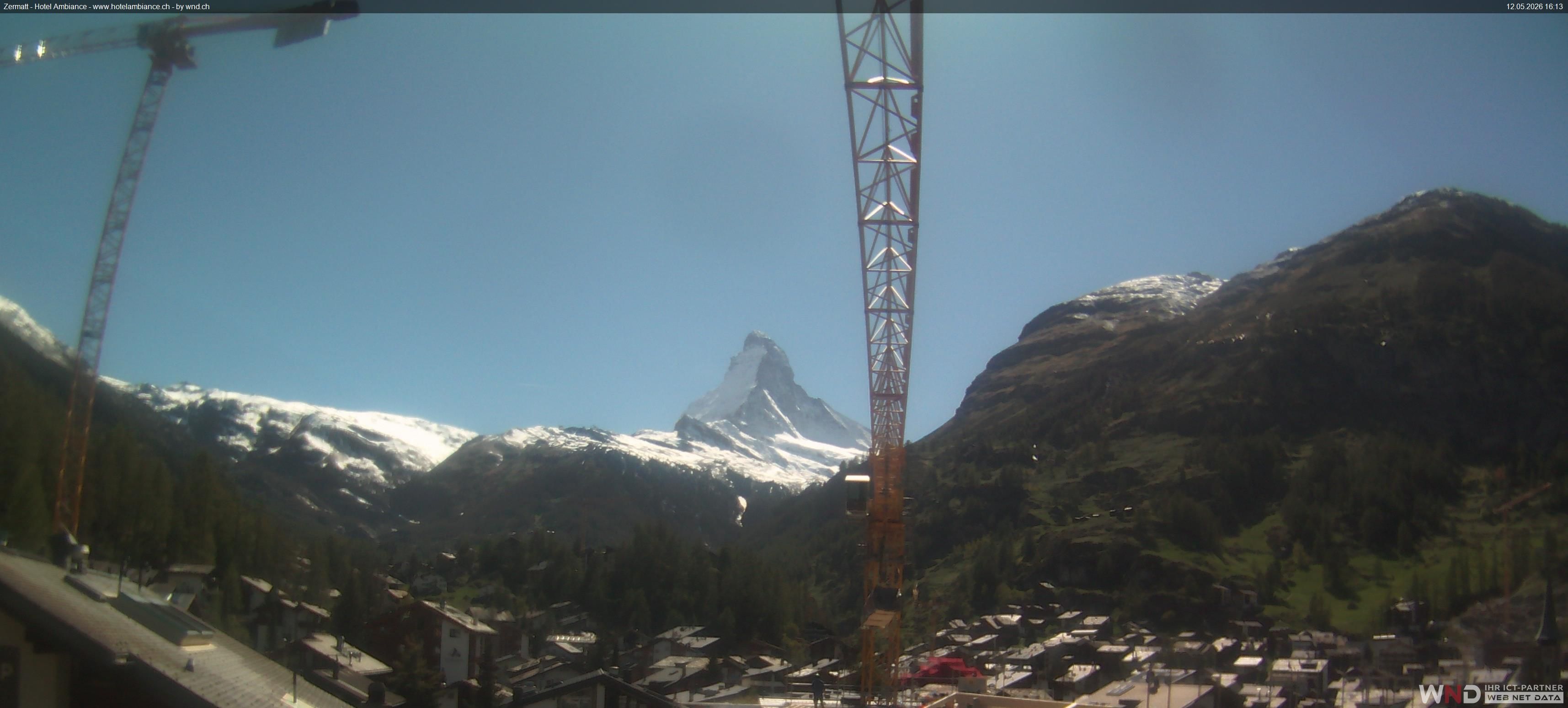 Zermatt: Blick auf das Matterhorn vom Balkon des Hotel Ambiance