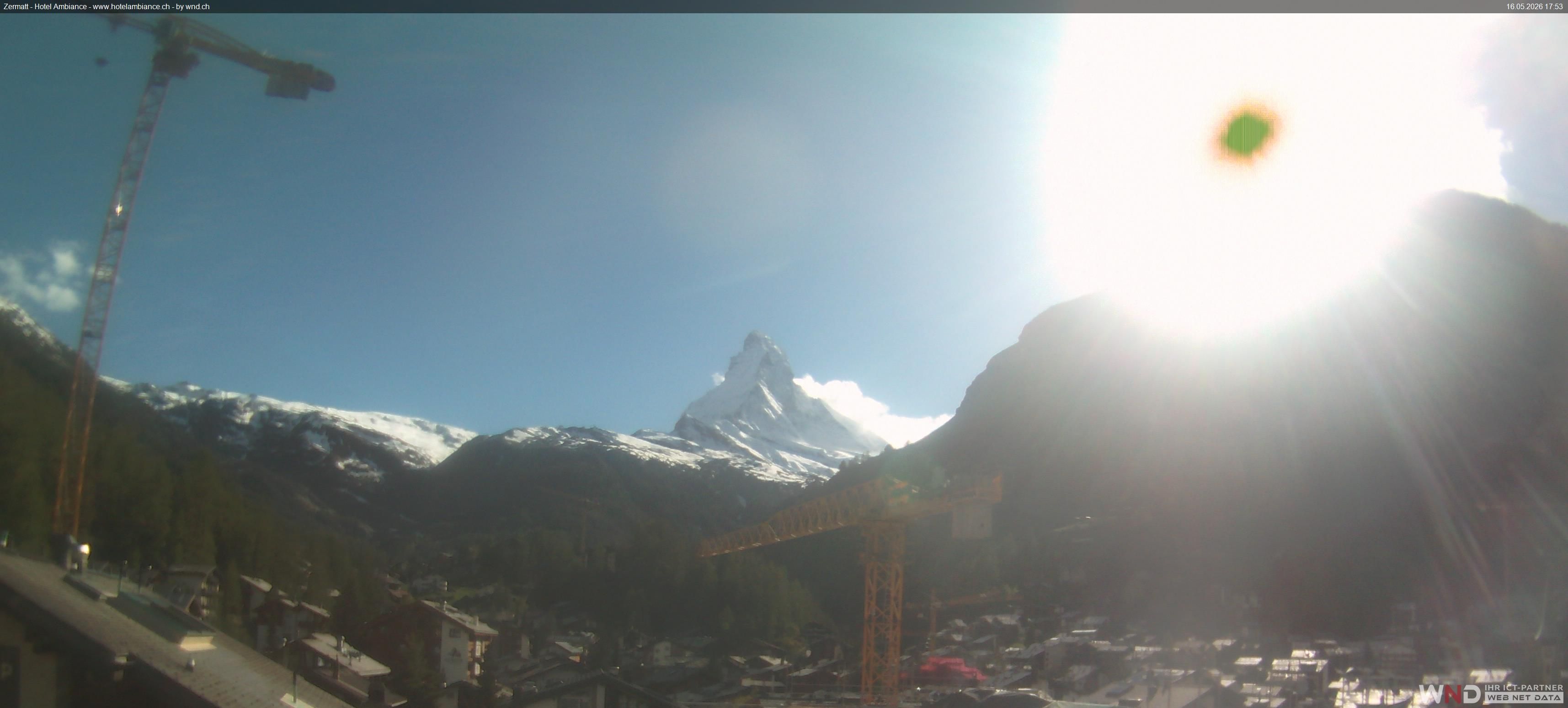Zermatt: Blick auf das Matterhorn vom Balkon des Hotel Ambiance