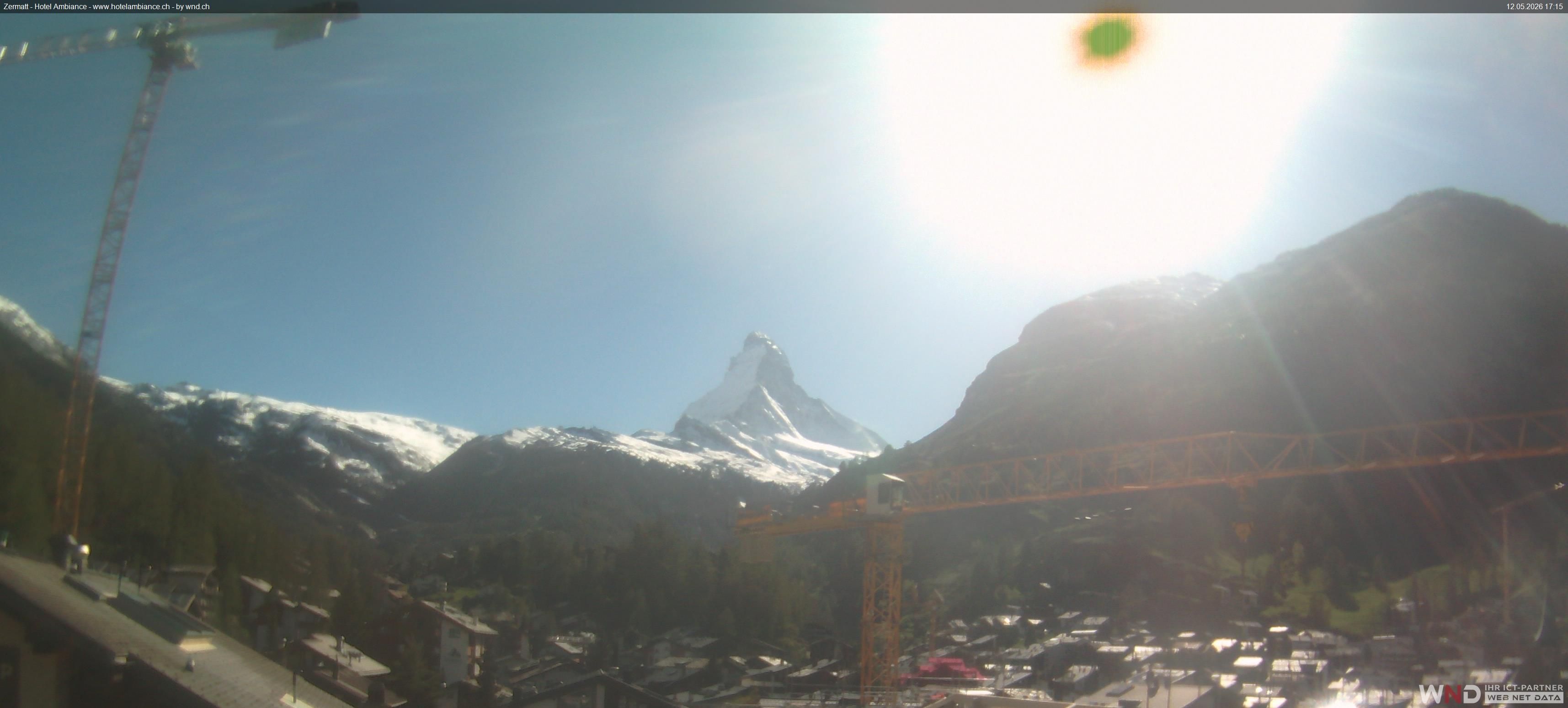 Zermatt: Blick auf das Matterhorn vom Balkon des Hotel Ambiance