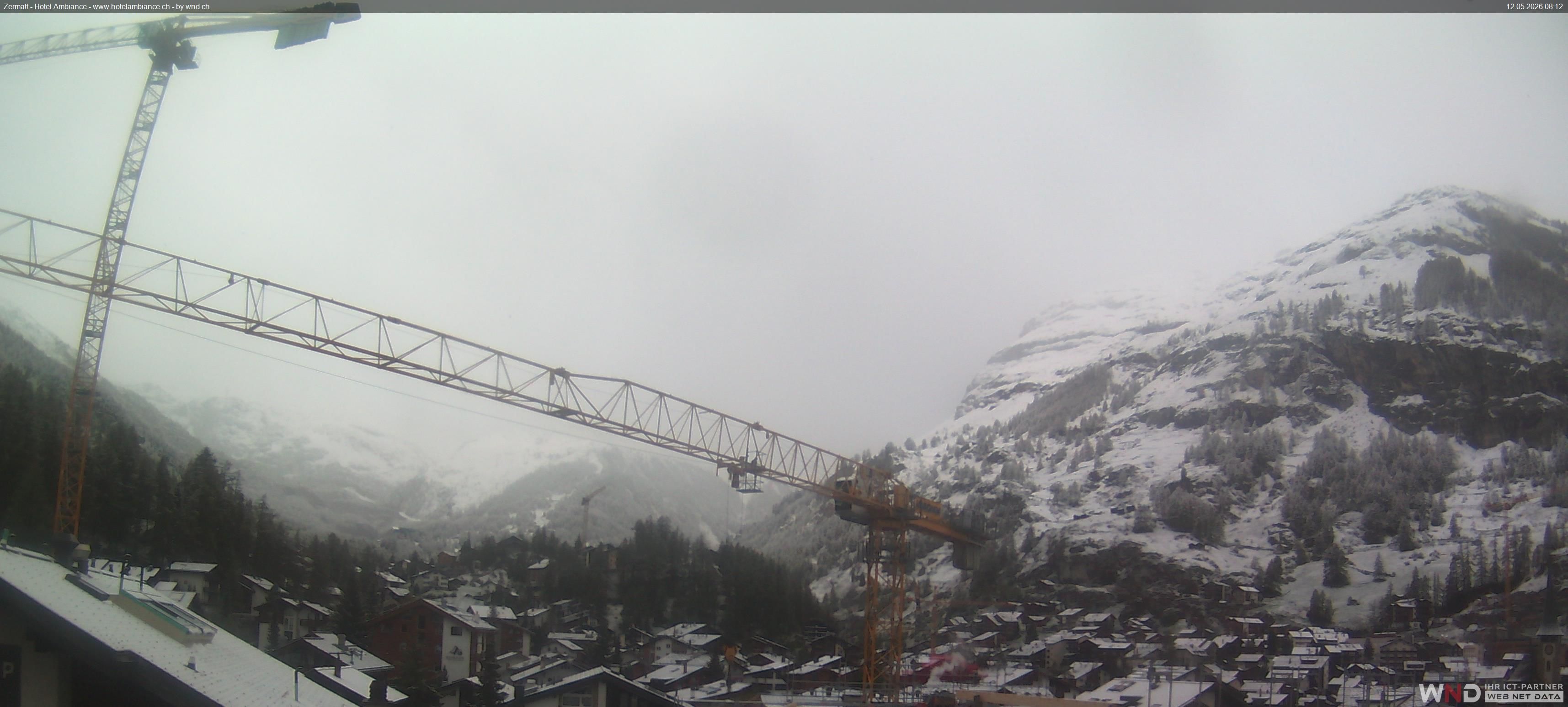 Zermatt: Blick auf das Matterhorn vom Balkon des Hotel Ambiance