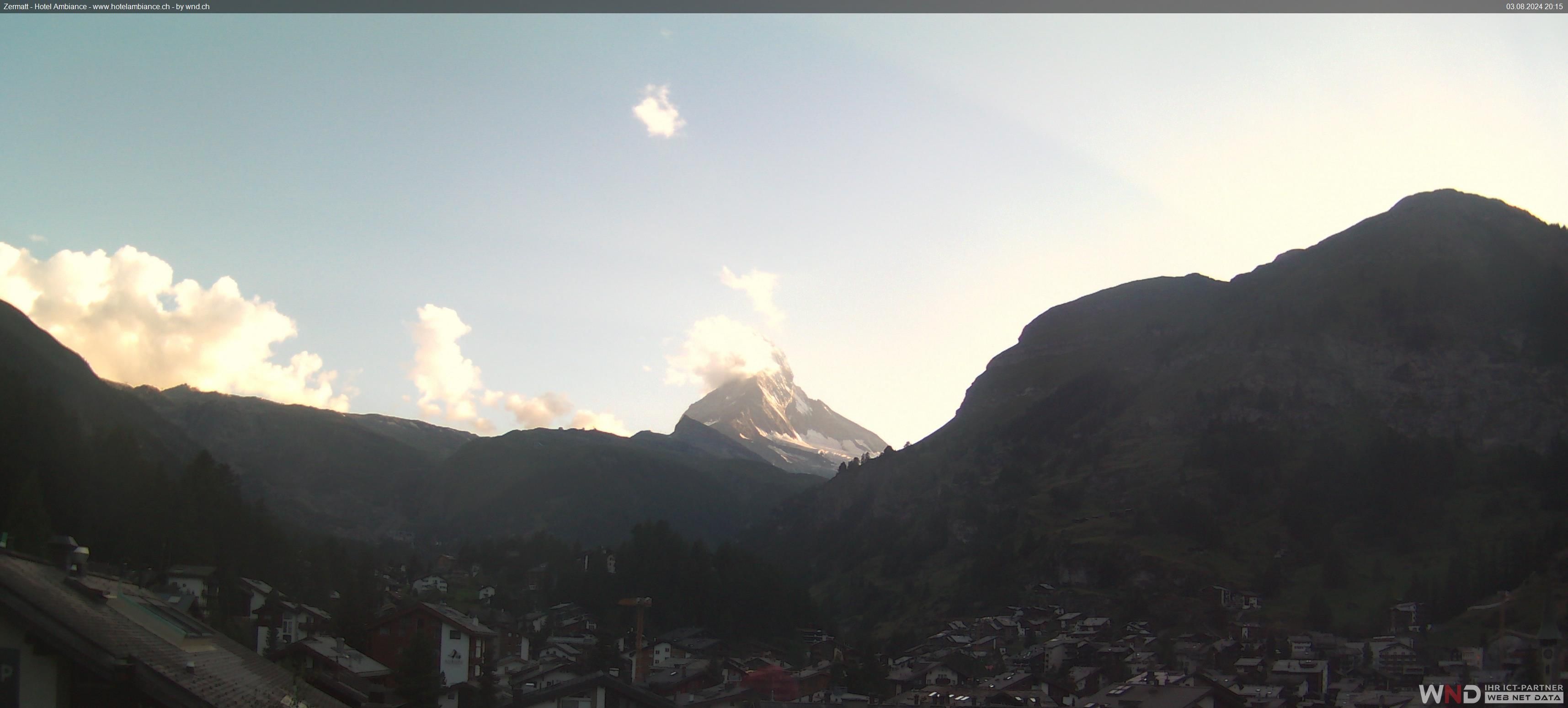 Zermatt: Blick auf das Matterhorn vom Balkon des Hotel Ambiance