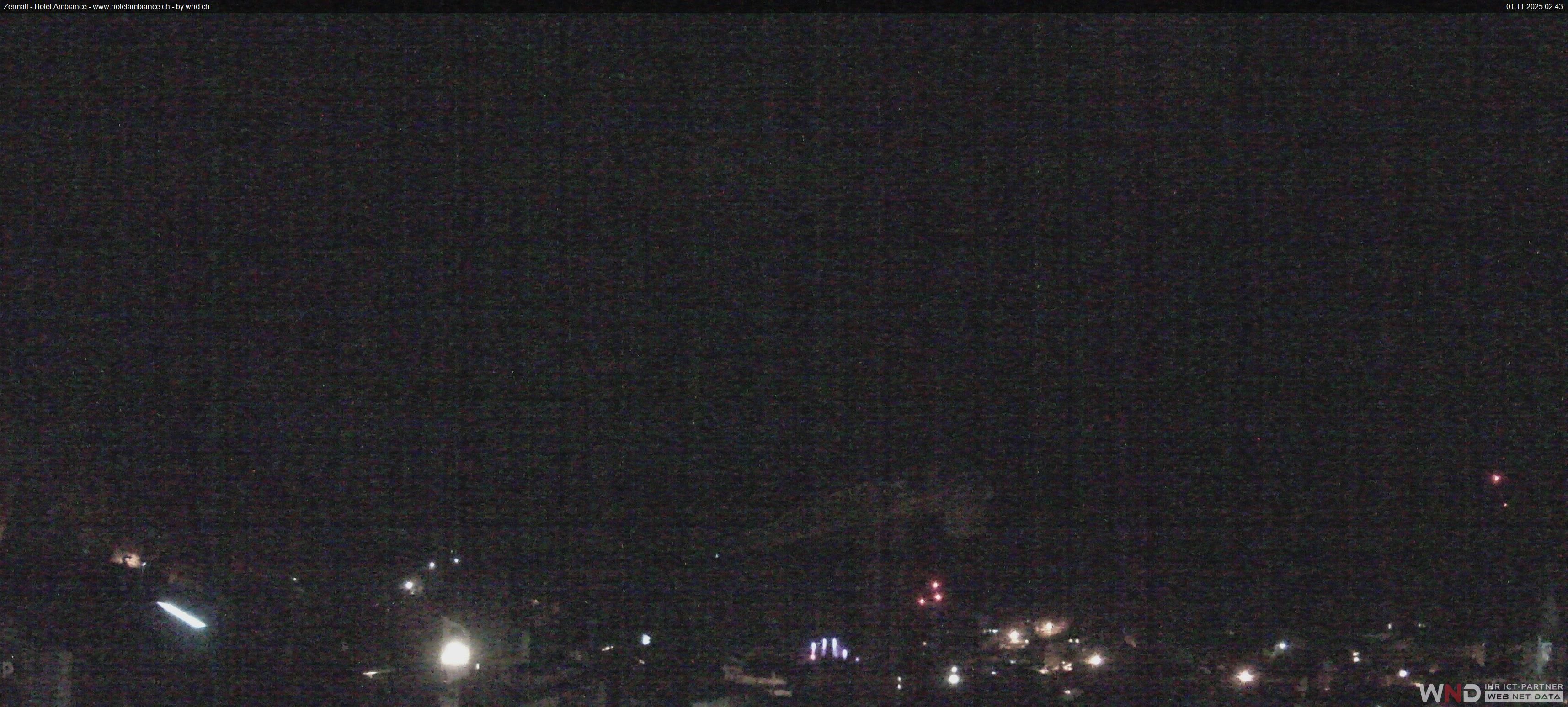 Zermatt: Blick auf das Matterhorn vom Balkon des Hotel Ambiance