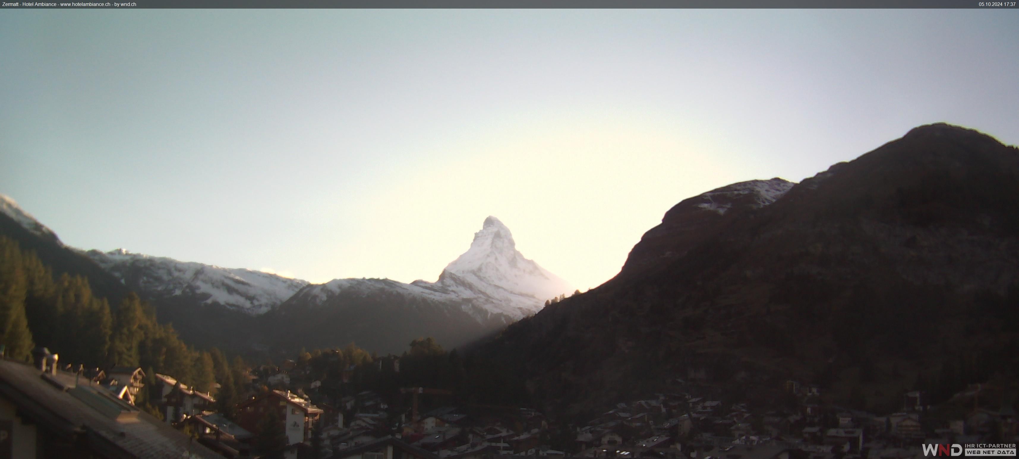 Zermatt: Blick auf das Matterhorn vom Balkon des Hotel Ambiance