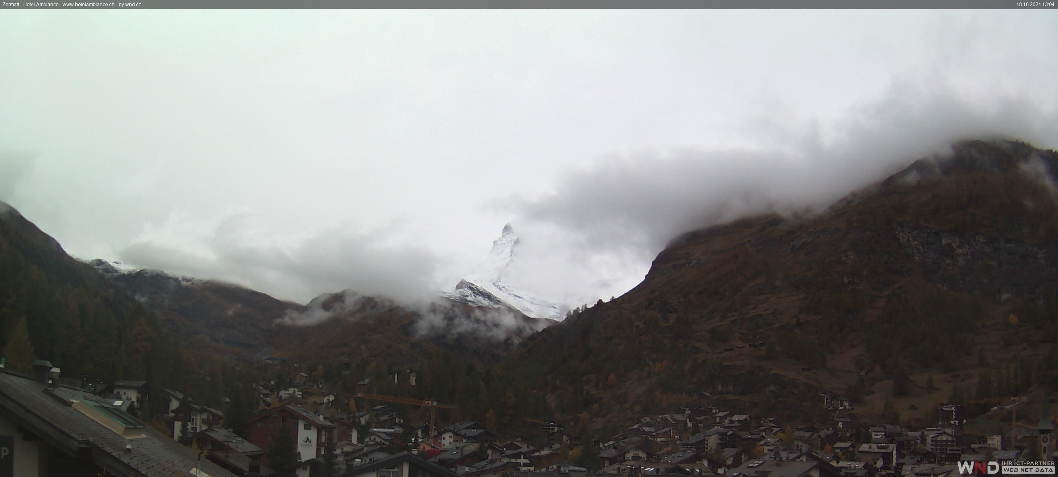 Zermatt: Blick auf das Matterhorn vom Balkon des Hotel Ambiance