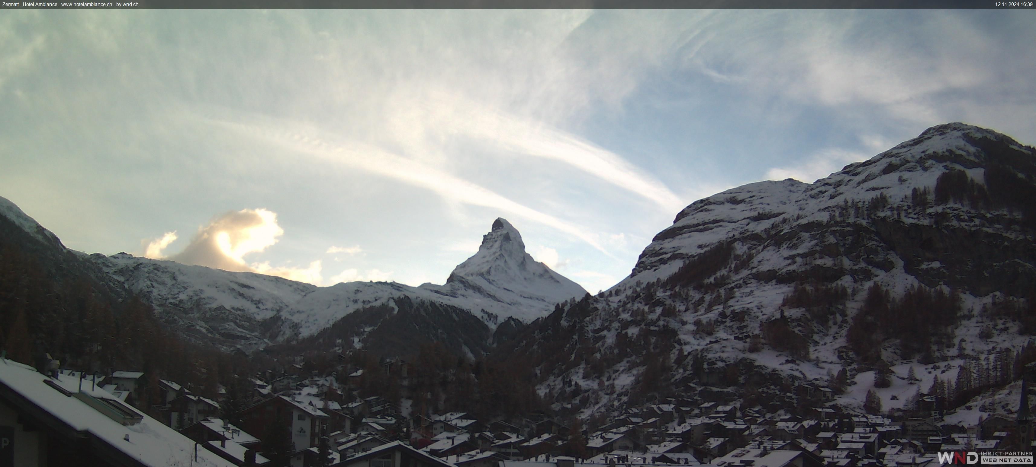 Zermatt: Blick auf das Matterhorn vom Balkon des Hotel Ambiance