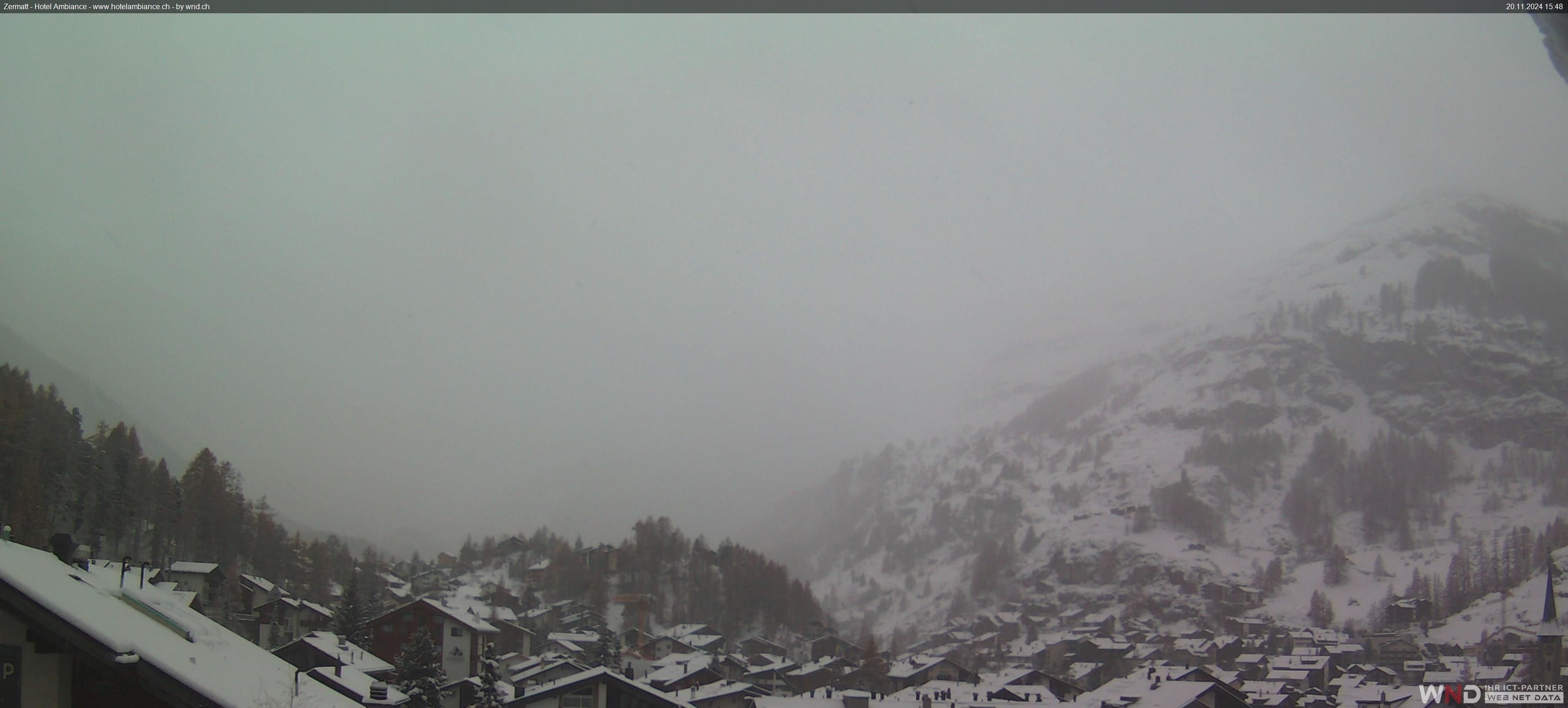 Zermatt: Blick auf das Matterhorn vom Balkon des Hotel Ambiance