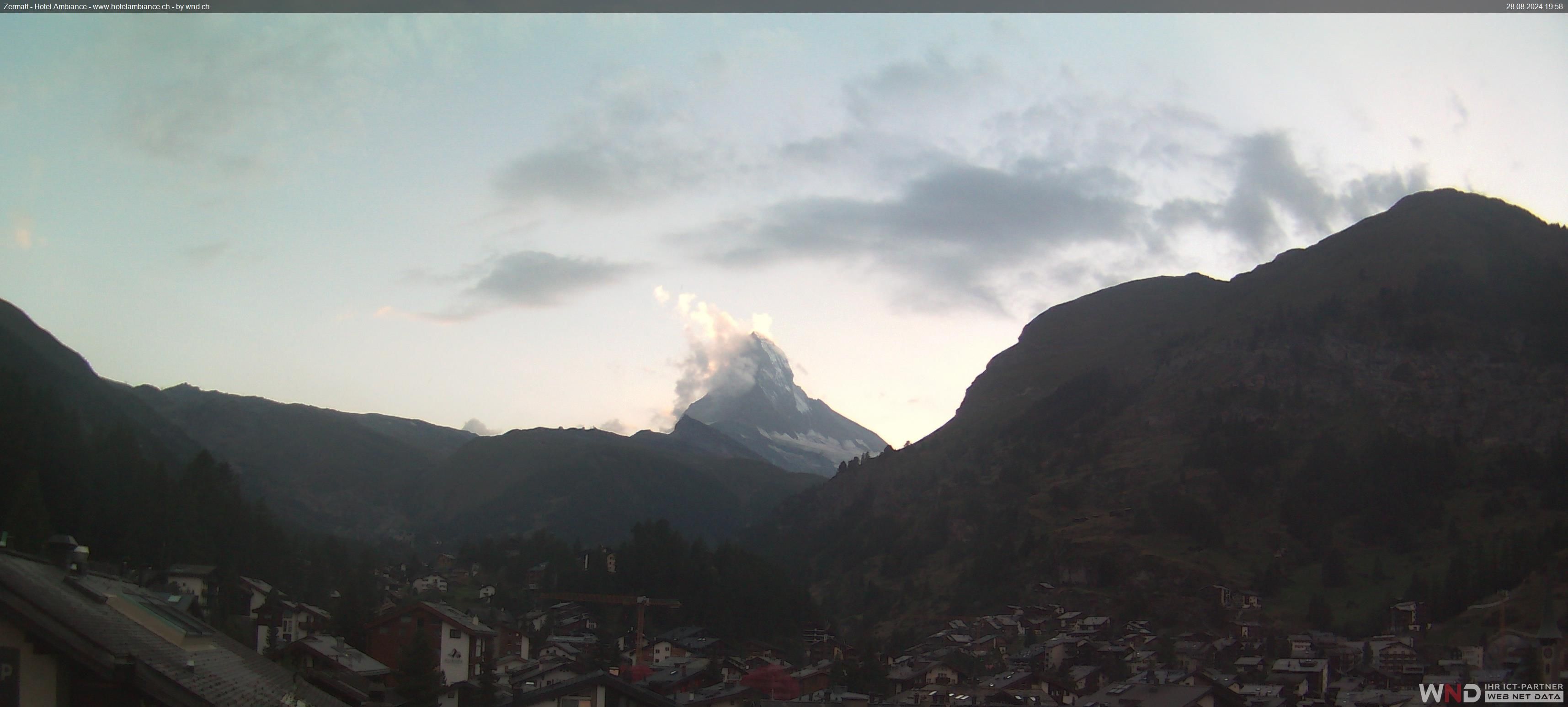 Zermatt: Blick auf das Matterhorn vom Balkon des Hotel Ambiance