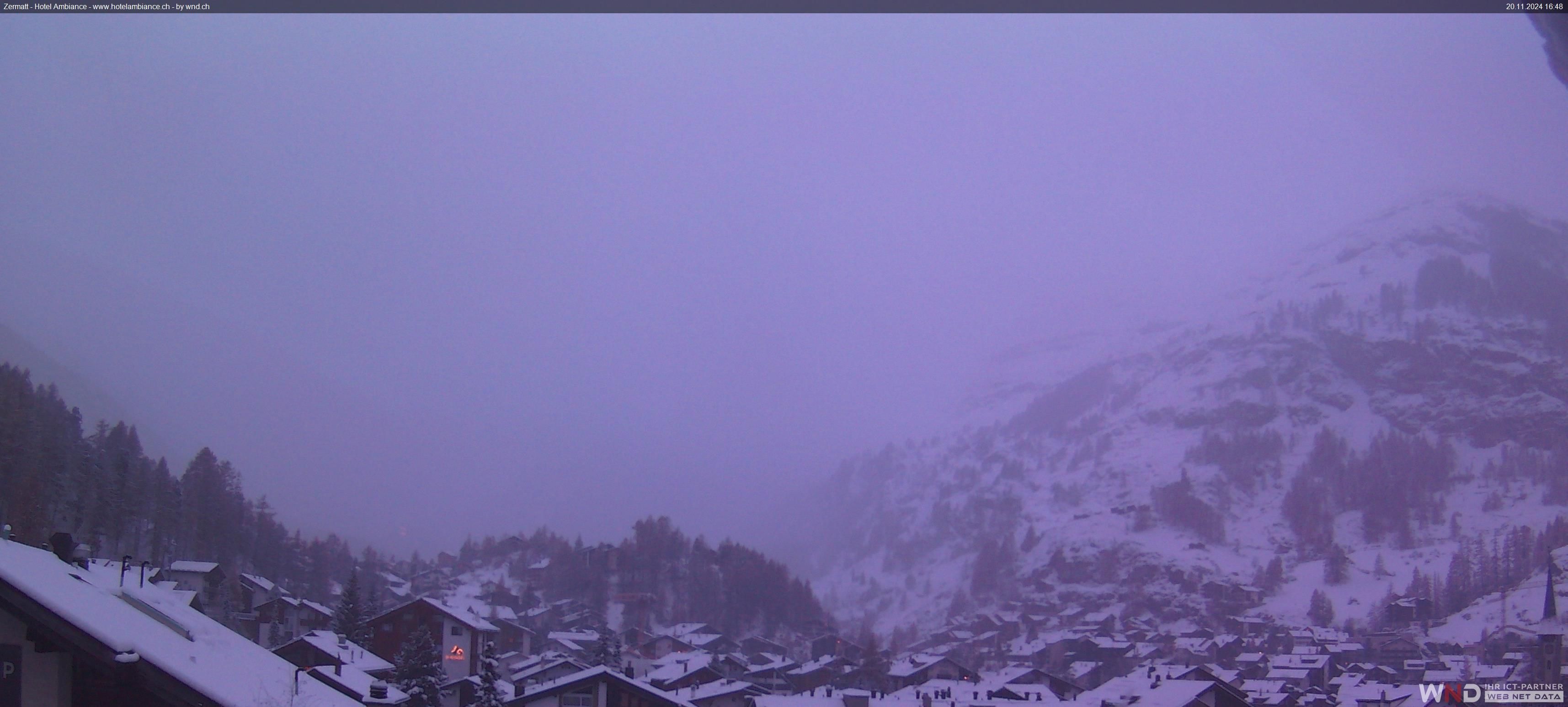 Zermatt: Blick auf das Matterhorn vom Balkon des Hotel Ambiance