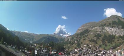 Zermatt: Blick auf das Matterhorn vom Balkon des Hotel Ambiance