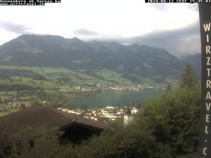 Sarnen: Sarnersee mit Obwaldner Berge