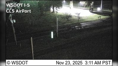 Traffic Cam Chehalis › North: Centralia Airport cam