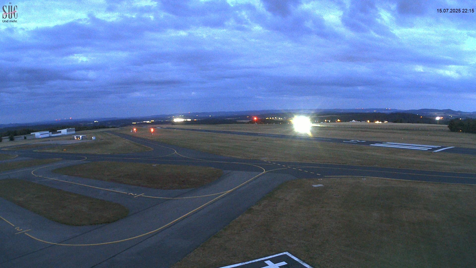 Coburgs Scenic Weather & Airport Views Webcam