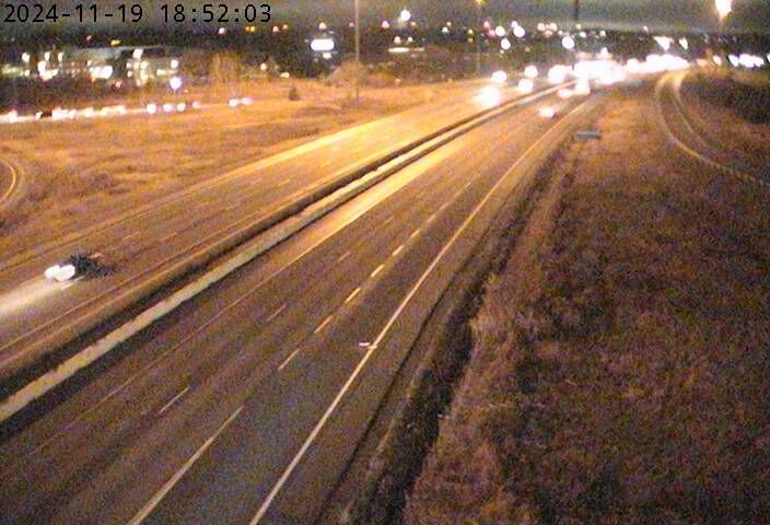 Traffic Cam Doon: Highway 401 near Homer Watson Blvd