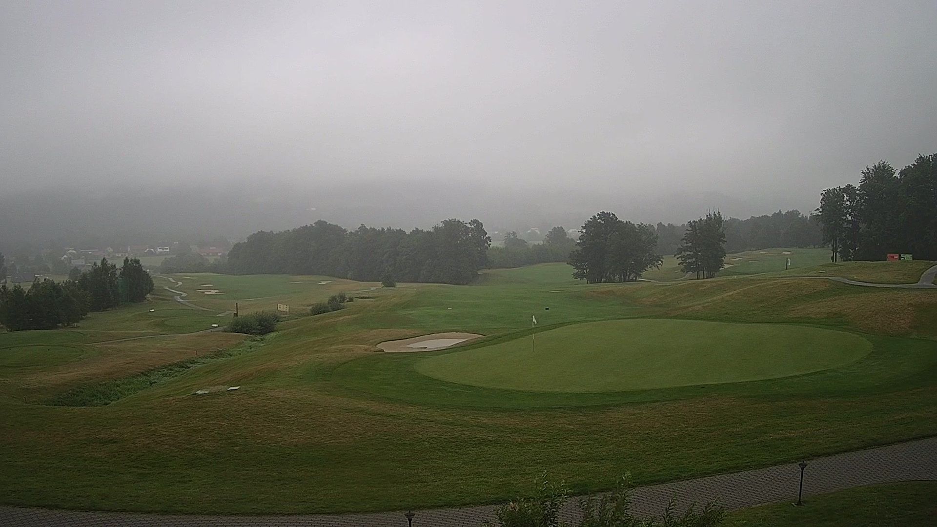 Traffic Cam Ostravice › South-East: GOLF & SKI RESORT OSTRAVICE