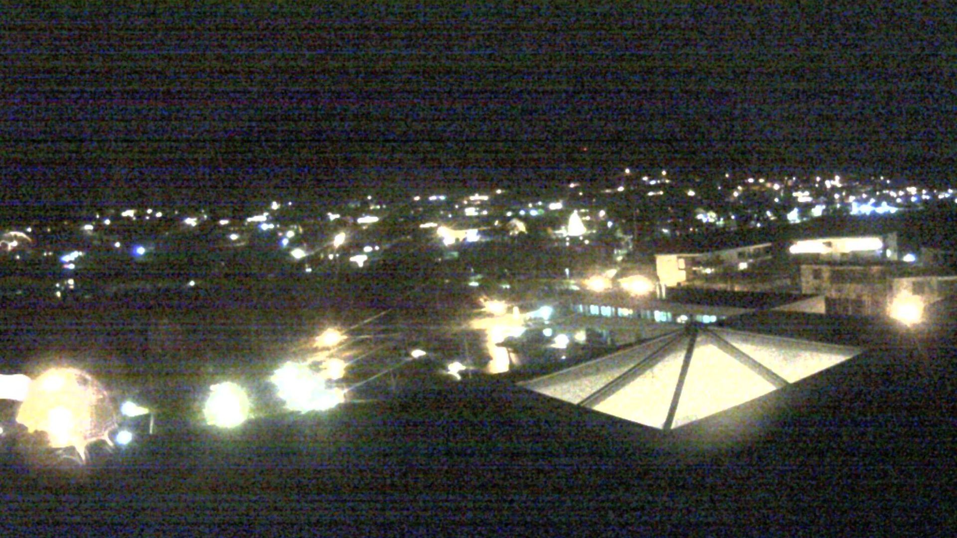 Traffic Cam Spiez › South-West: Deltapark Vitalresort - Strättlighügel - Stockhorn