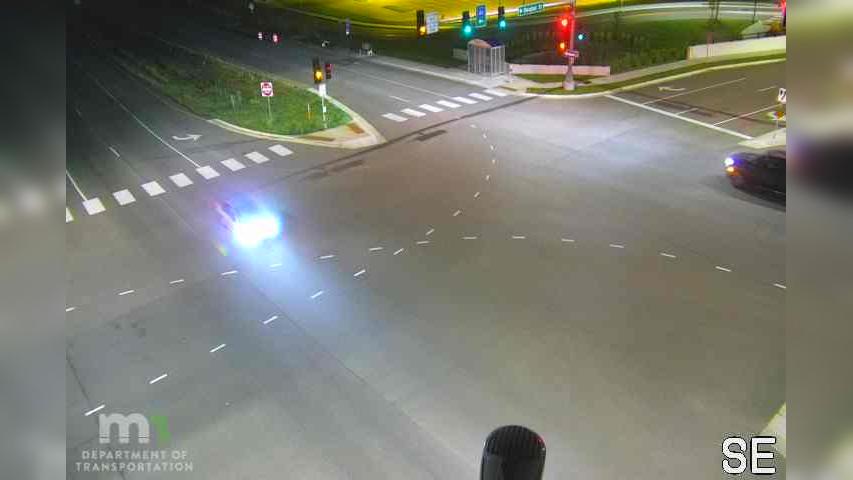 Traffic Cam Golden Valley: MN 55: T.H.55 WB @ Douglas Dr