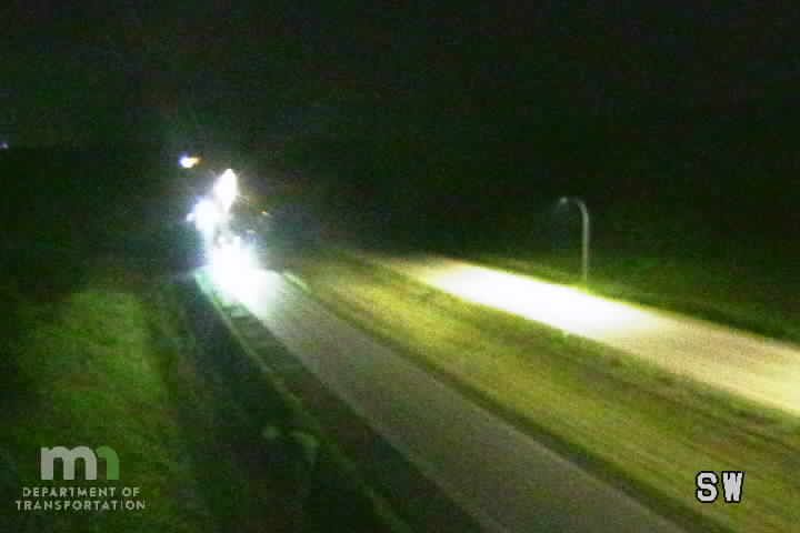Traffic Cam Eidswold: I-35: I-35 NB (MP 75.3)