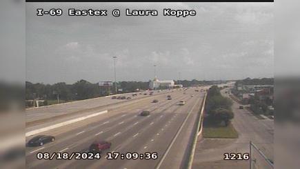 Traffic Cam Houston › South: IH-69 Eastex @ Laura Koppe