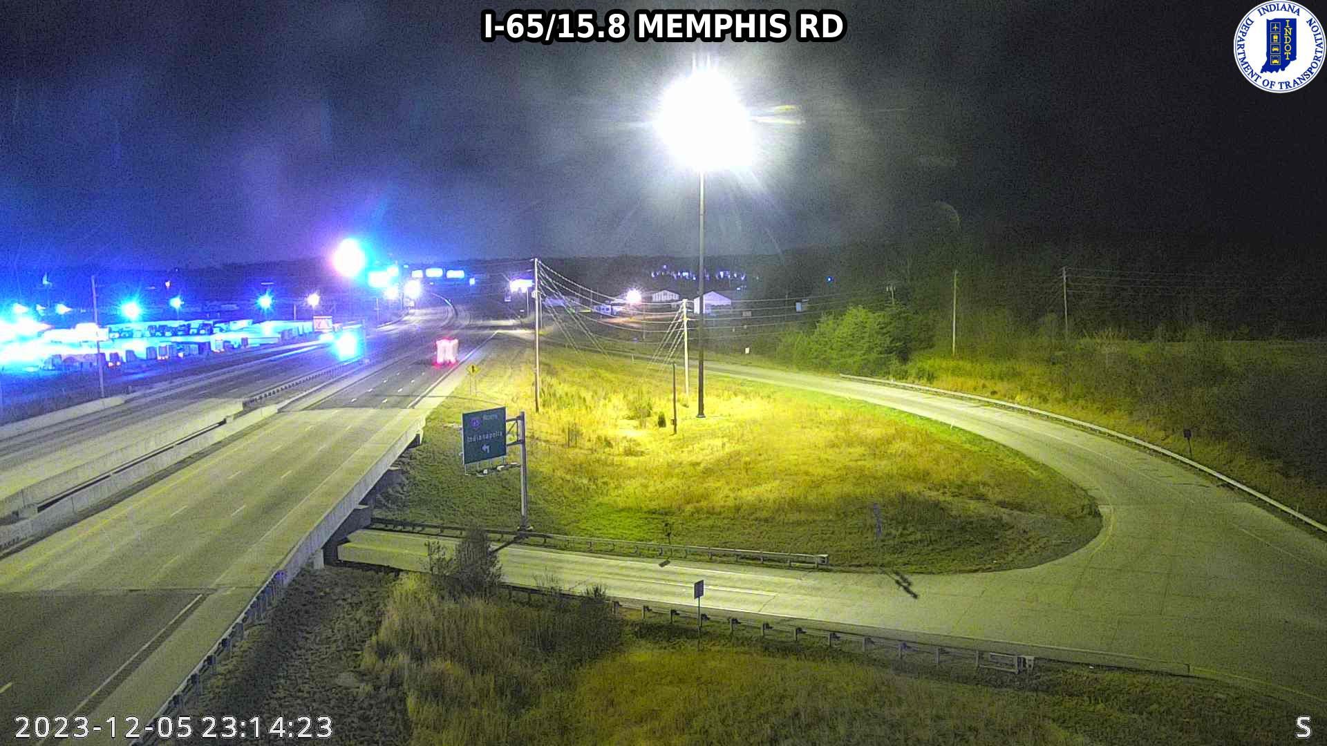 Traffic Cam Memphis: I-65: I-65/15.8 - RD : I-65/15.8 - RD
