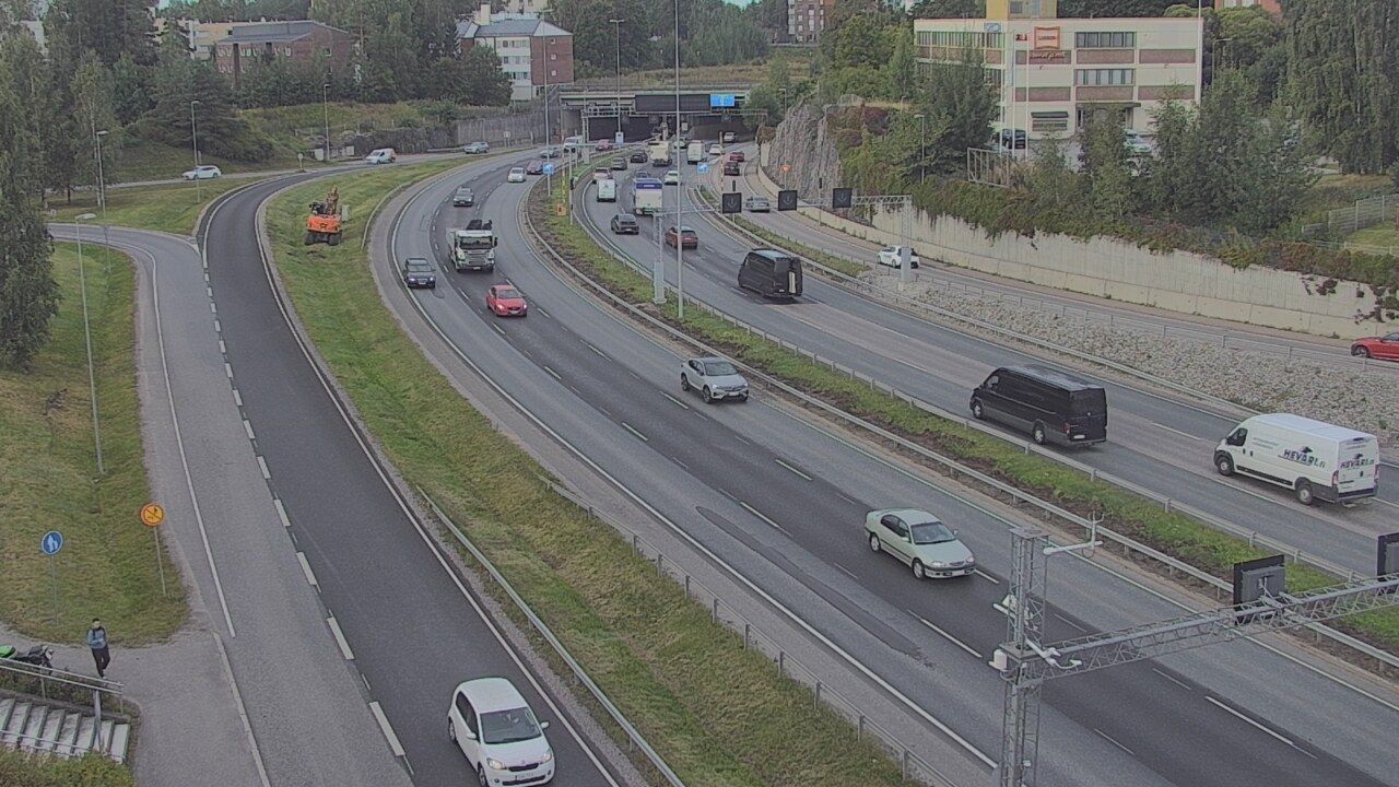 Traffic Cam Espoo: Tie 101 - Vallikallio - Kehä I