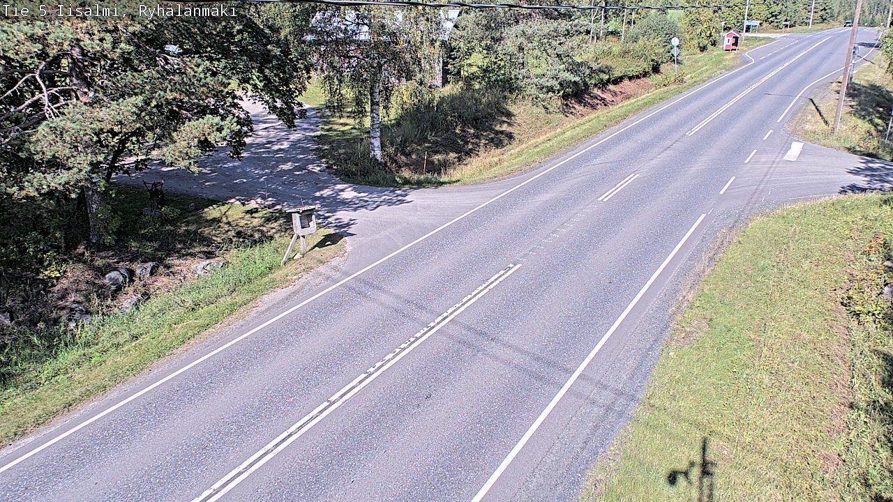 Traffic Cam Iisalmi: Tie - Ryhälänmäki - Kajaaniin