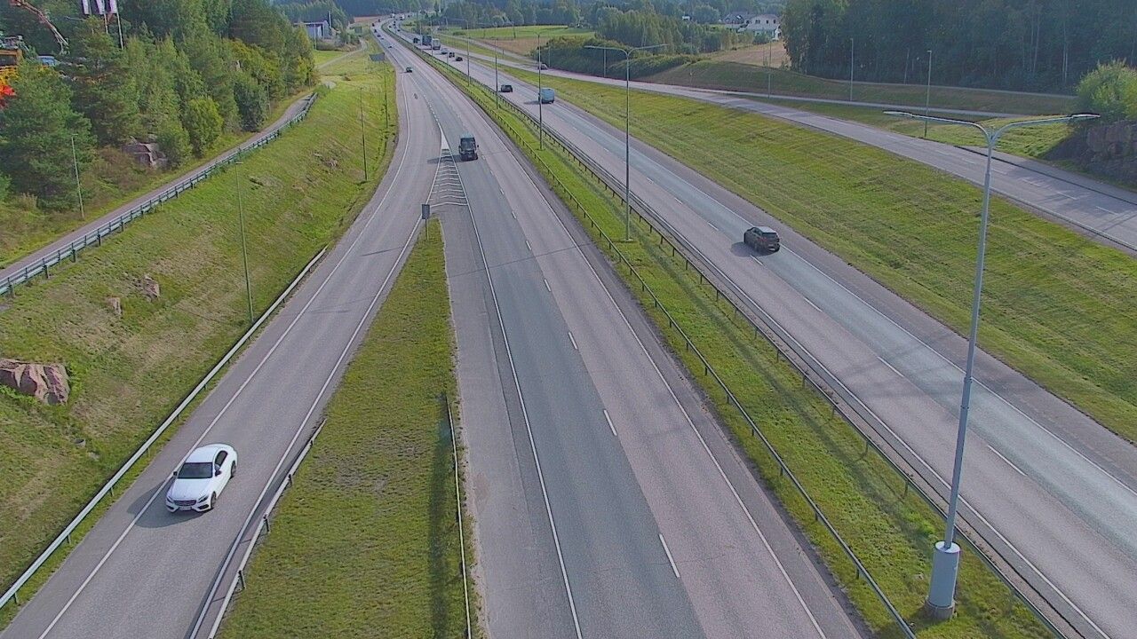 Traffic Cam Espoo: Tie - Koskelonsilta - Kehä III
