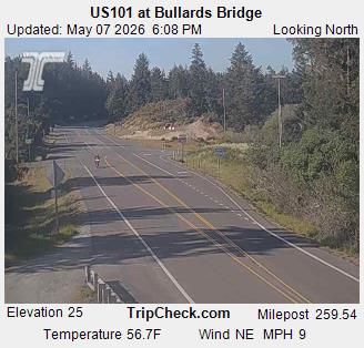 Traffic Cam Bandon: US101 at Bullards Bridge