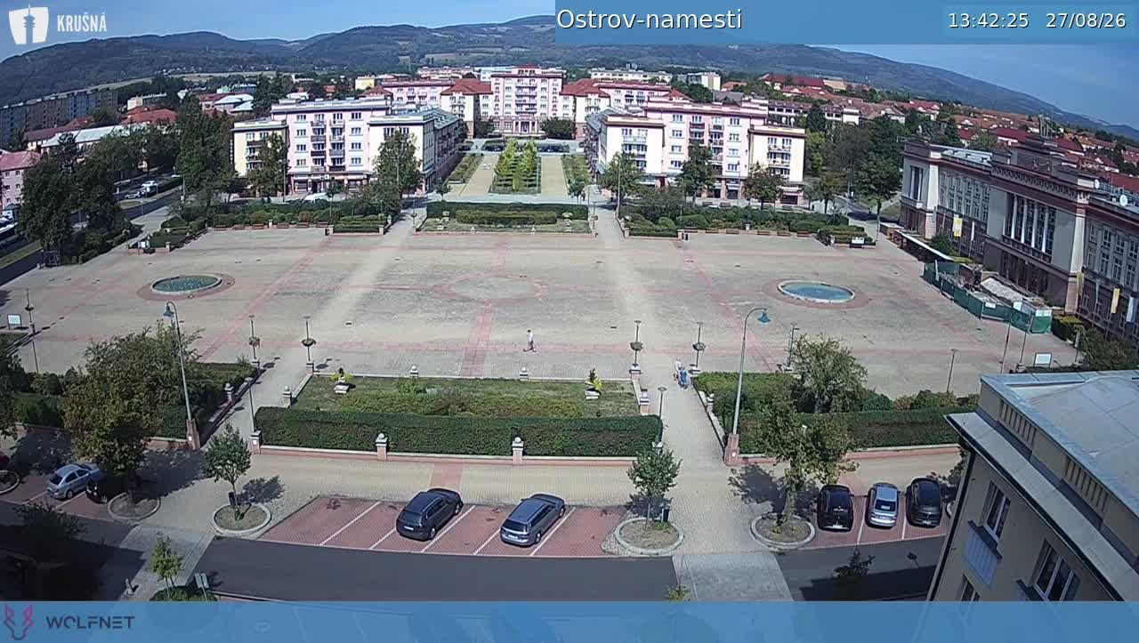 Traffic Cam Ostrov › North: Karlovarský kraj, Česko: Mírové náměstí