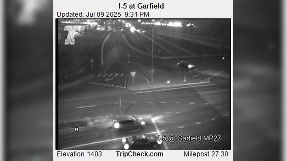 Traffic Cam Medford: I-5 at Garfield