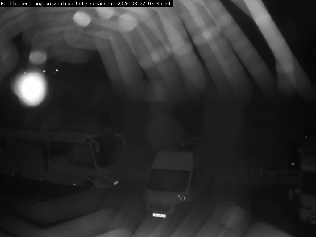 Traffic Cam Unterschachen › South-East: Raiffeisen Langlaufzentrum Unterschächen, Klausenpass