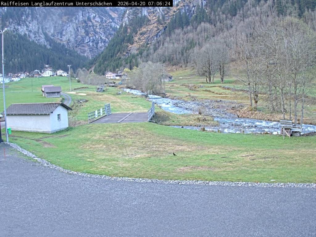 Unterschächen › Südosten: Raiffeisen Langlaufzentrum Unterschächen, Klausenpass