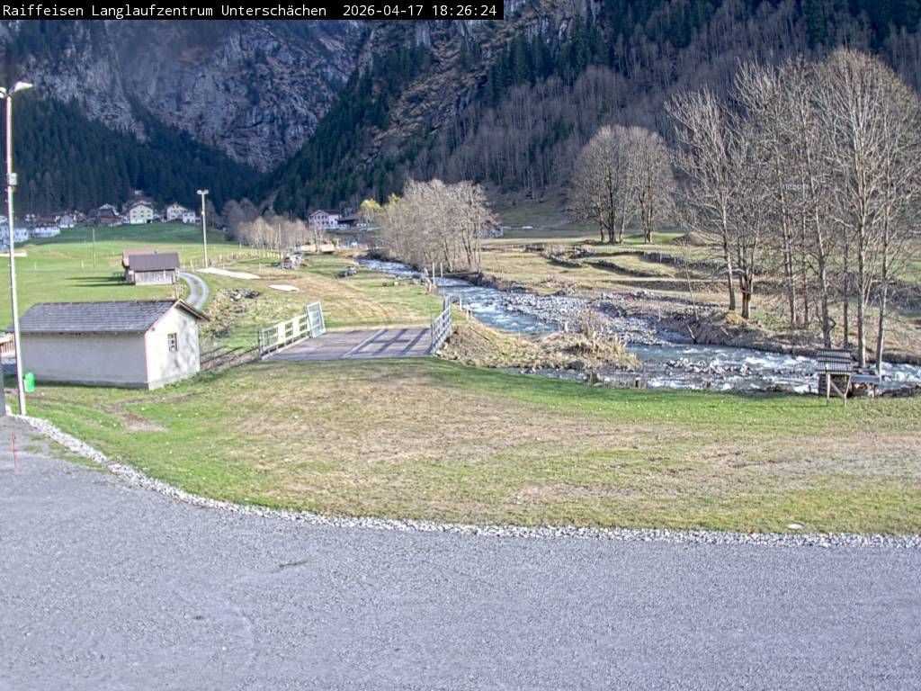 Unterschächen › Südosten: Raiffeisen Langlaufzentrum Unterschächen, Klausenpass