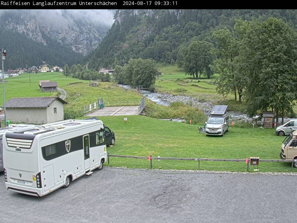 Unterschächen › Süd-Ost: Raiffeisen Langlaufzentrum Unterschächen, Klausenpass