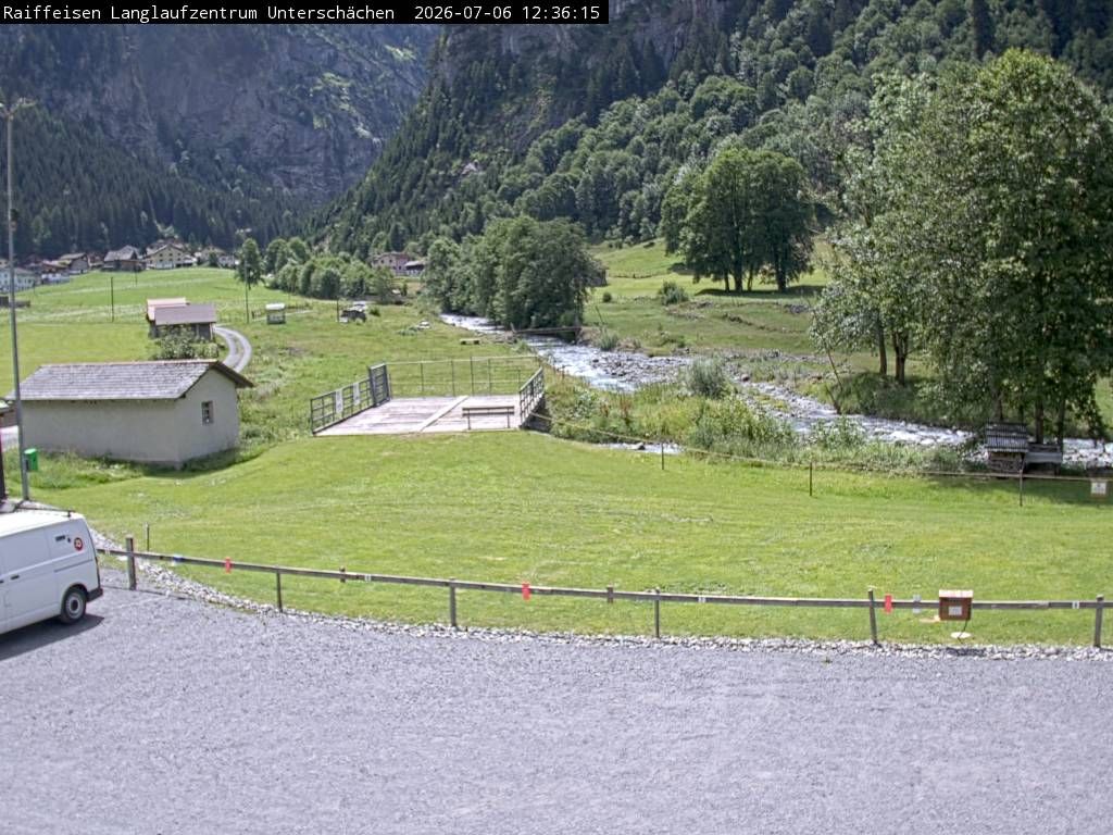 Unterschächen › Südosten: Raiffeisen Langlaufzentrum Unterschächen, Klausenpass
