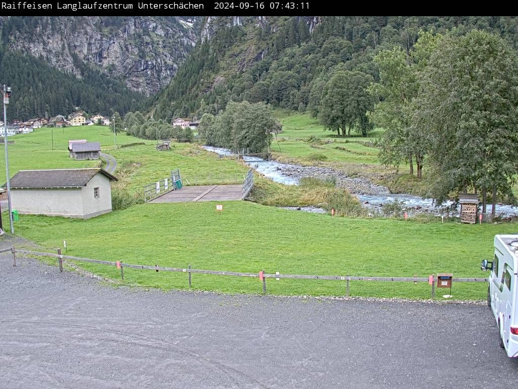 Unterschächen › Süd-Ost: Raiffeisen Langlaufzentrum Unterschächen, Klausenpass