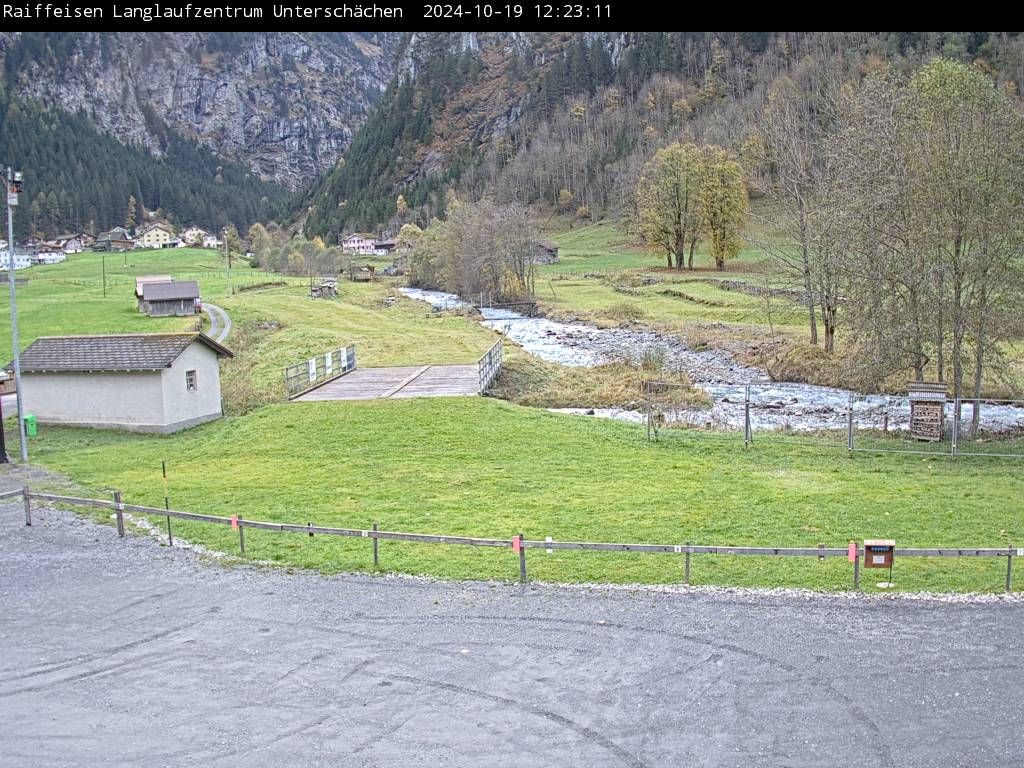 Unterschächen › Süd-Ost: Raiffeisen Langlaufzentrum Unterschächen, Klausenpass