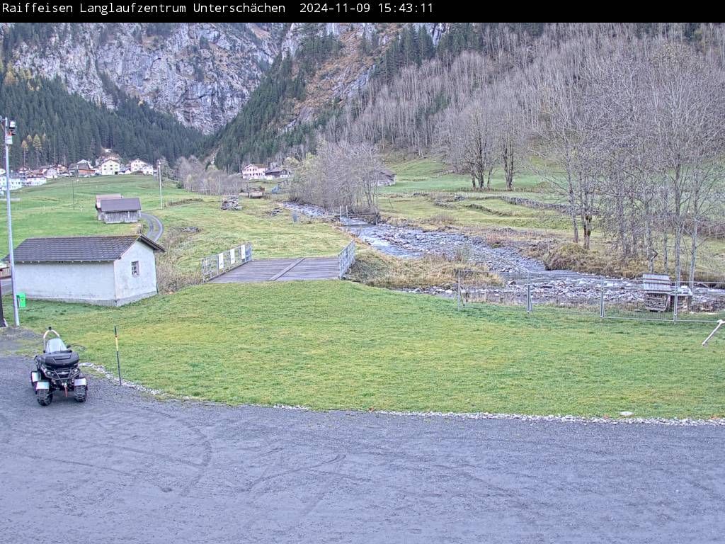 Unterschächen › Süd-Ost: Raiffeisen Langlaufzentrum Unterschächen, Klausenpass