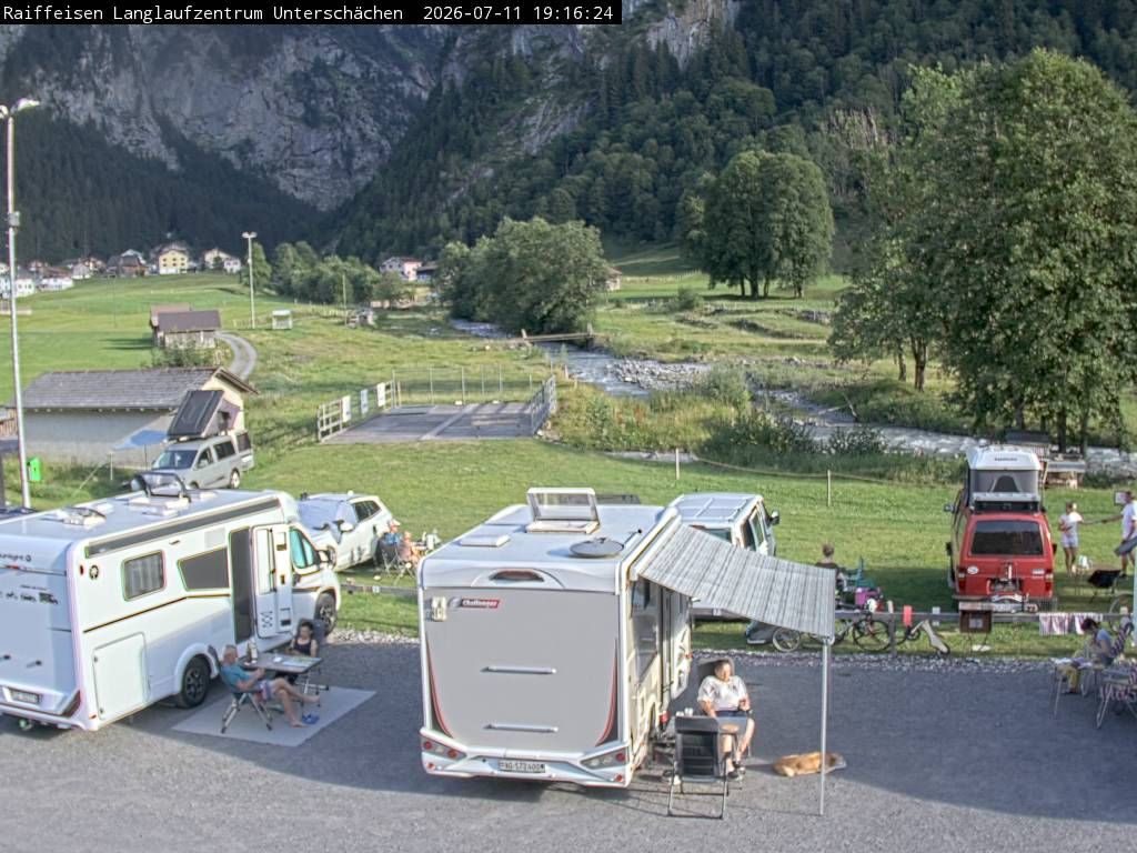 Unterschächen › Südosten: Raiffeisen Langlaufzentrum Unterschächen, Klausenpass