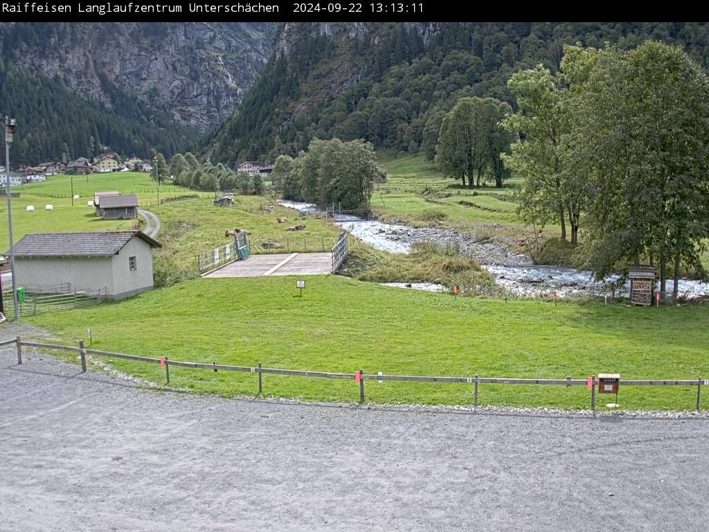 Unterschächen › Süd-Ost: Raiffeisen Langlaufzentrum Unterschächen, Klausenpass