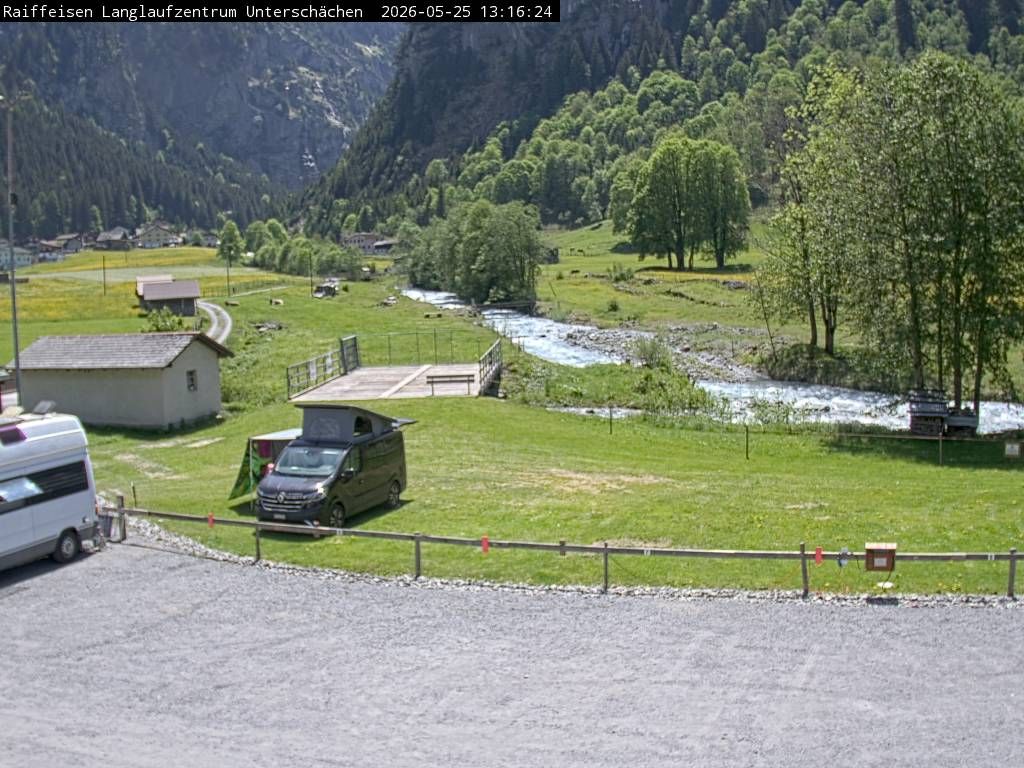 Unterschächen › Südosten: Raiffeisen Langlaufzentrum Unterschächen, Klausenpass