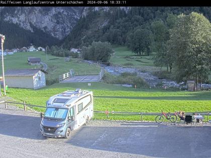 Unterschächen › Süd-Ost: Raiffeisen Langlaufzentrum Unterschächen, Klausenpass