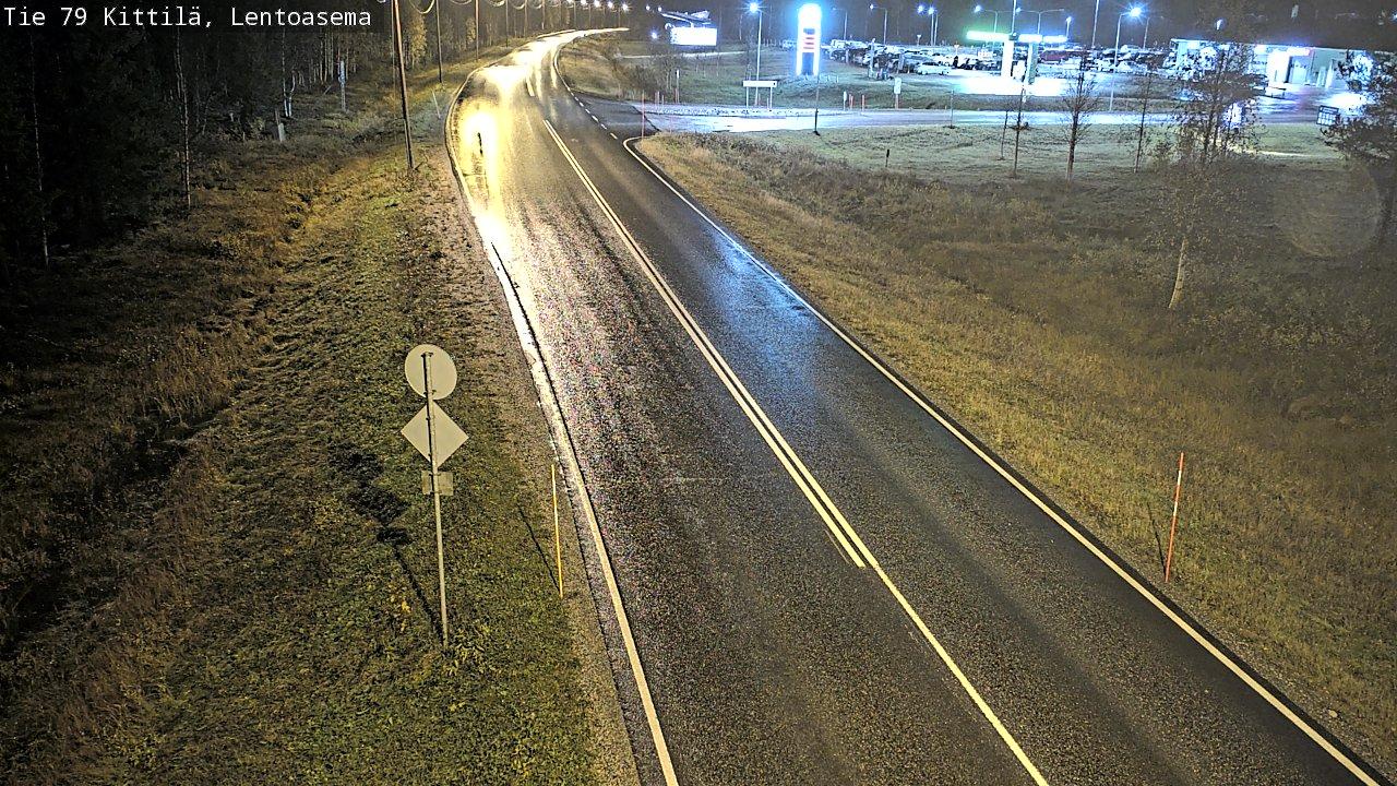 Traffic Cam Kittila: Tie 79 Kittilä, Lentoasema - Rovaniemi