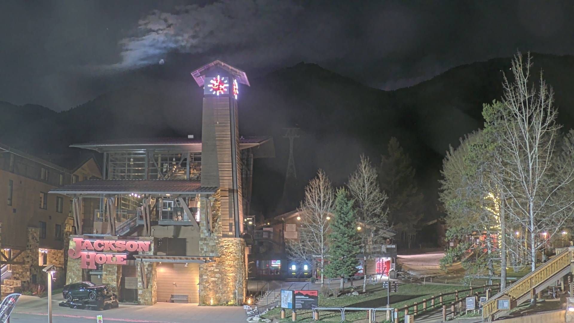 Traffic Cam Jackson: Jackson Hole Aerial Tram and Gondola Rides