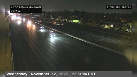 Traffic Cam Browning › North: I-5 : South of Redhill Avenue